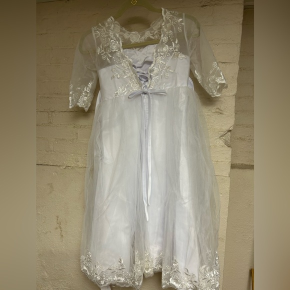 New girls’ communion / flower girl dress - Picture 4 of 5
